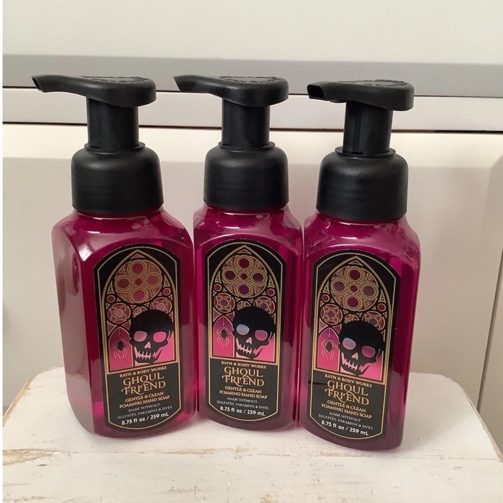 Bath & Body Works GHOUL FRIEND Gentle Foaming Foam Hand Soap HALLOWEEN SET Of 3